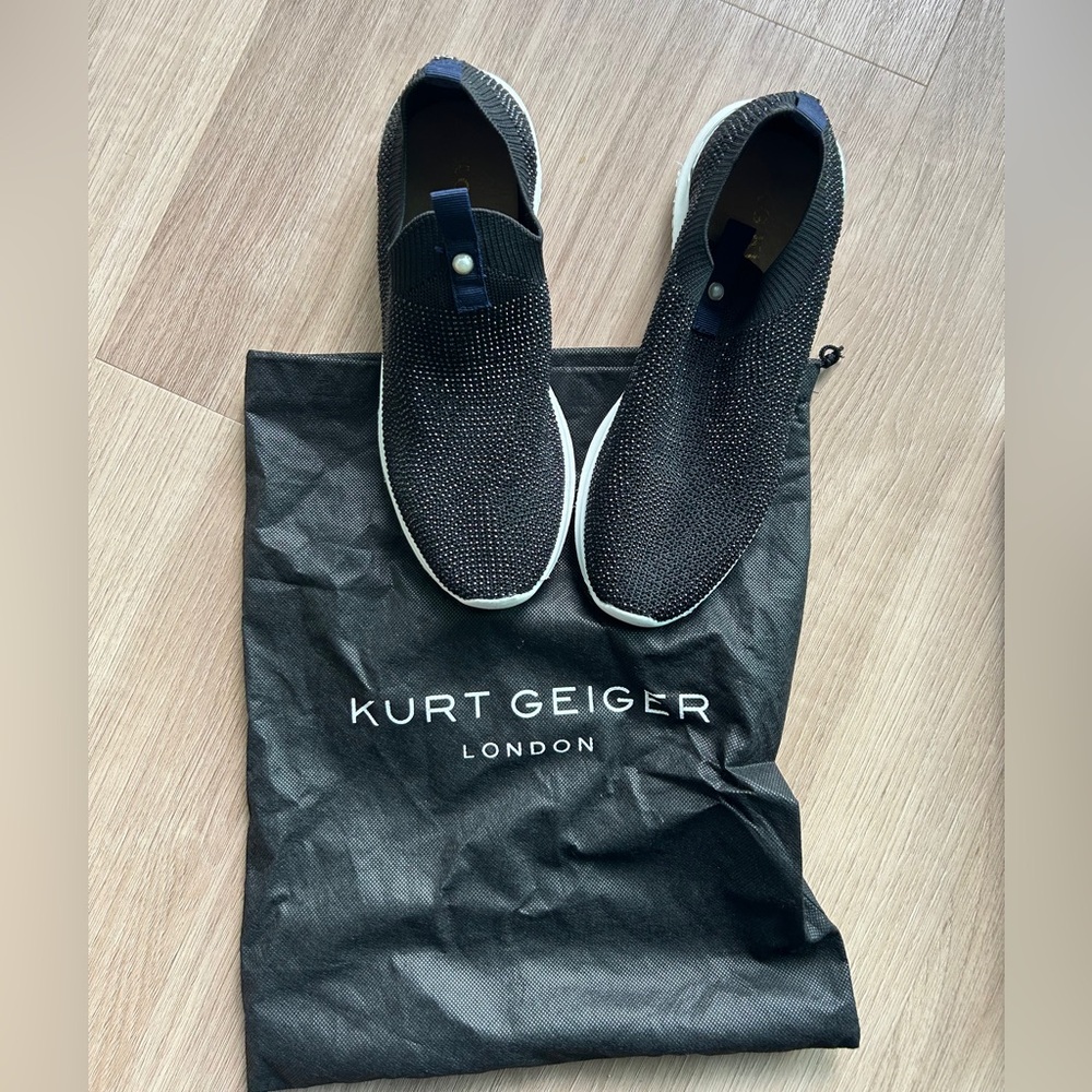 Kurt Geiger Luna  Black crystals Slip-On Shoes, size 9.5 women's